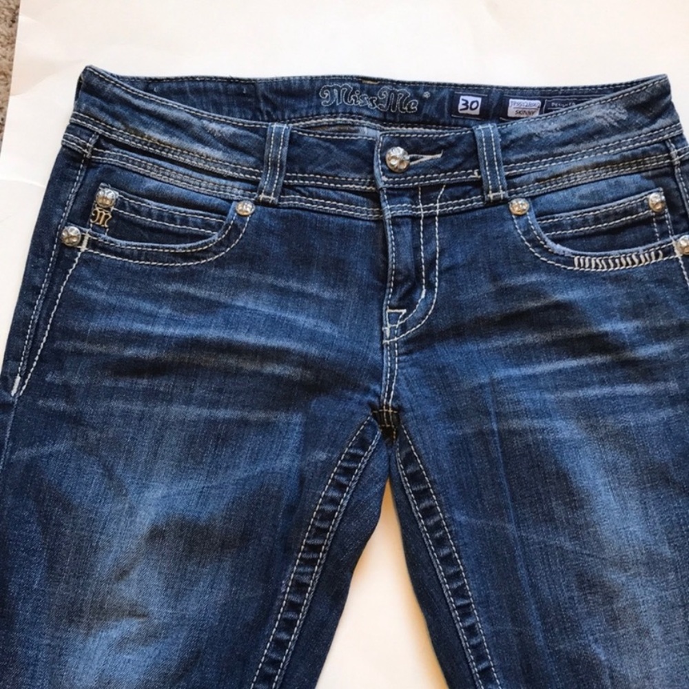 Miss Me skinny jeans 30